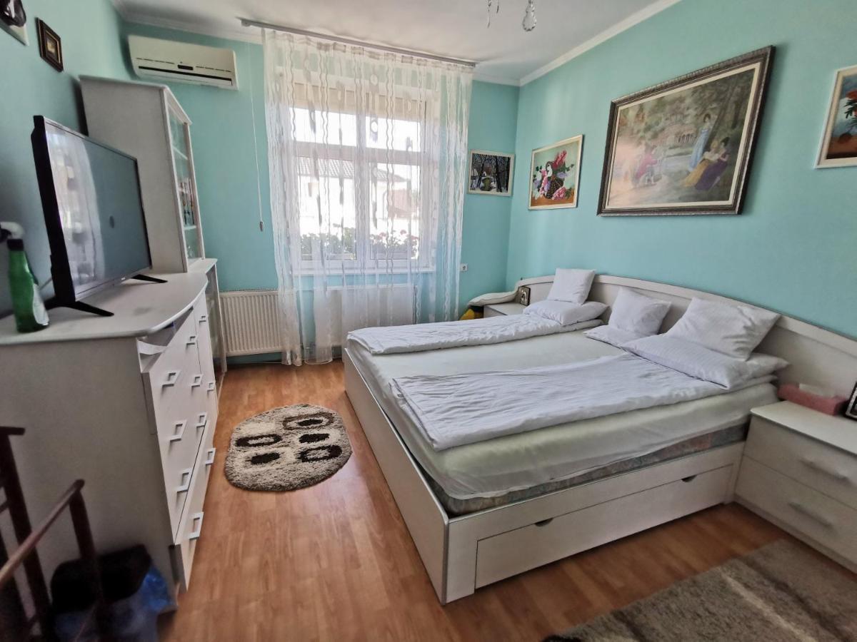Отель Vila Angela Felix Сынмартин Экстерьер фото